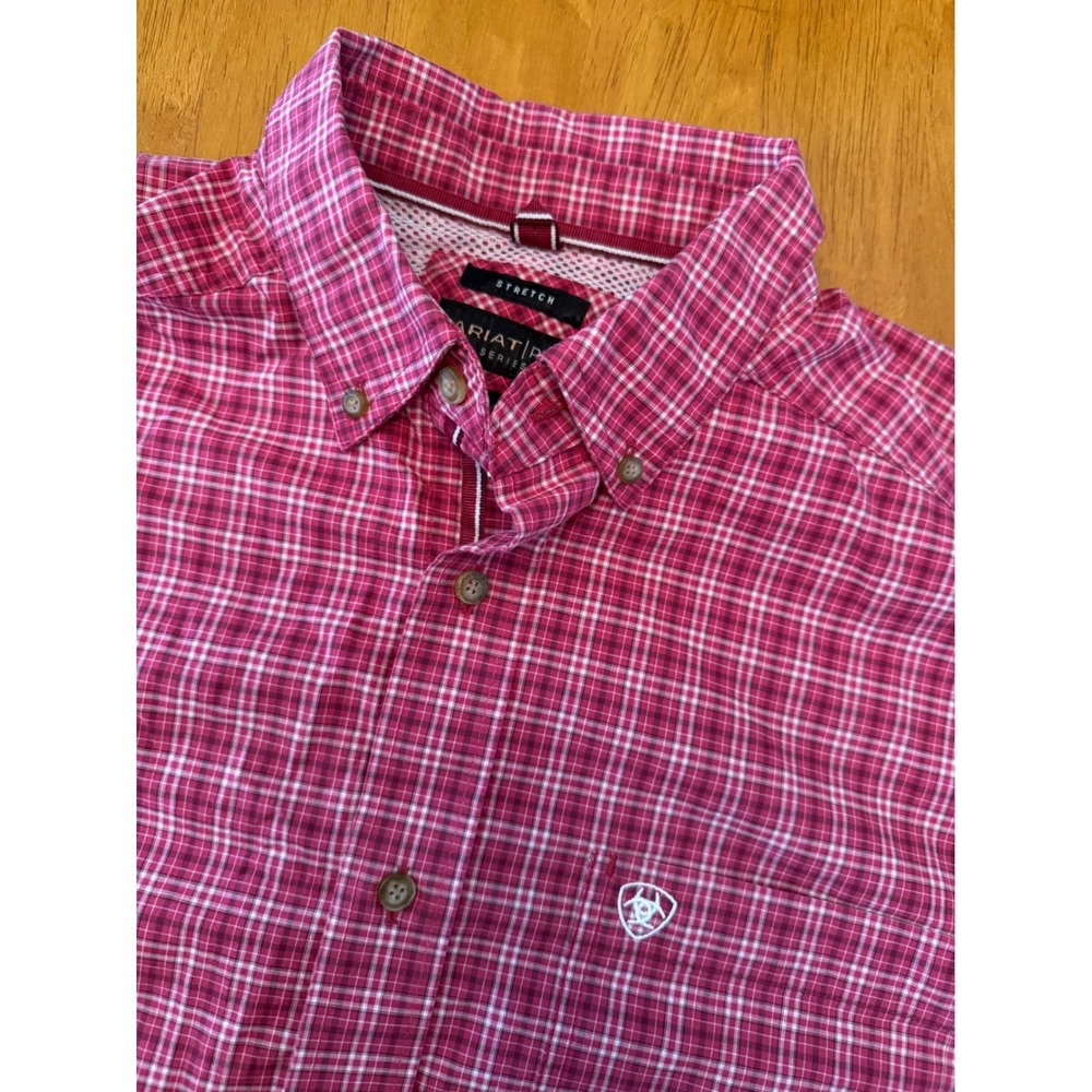 Ariat Pro Series Mens Large Red Plaid Short Sleeve Stretch Button Down Shirt